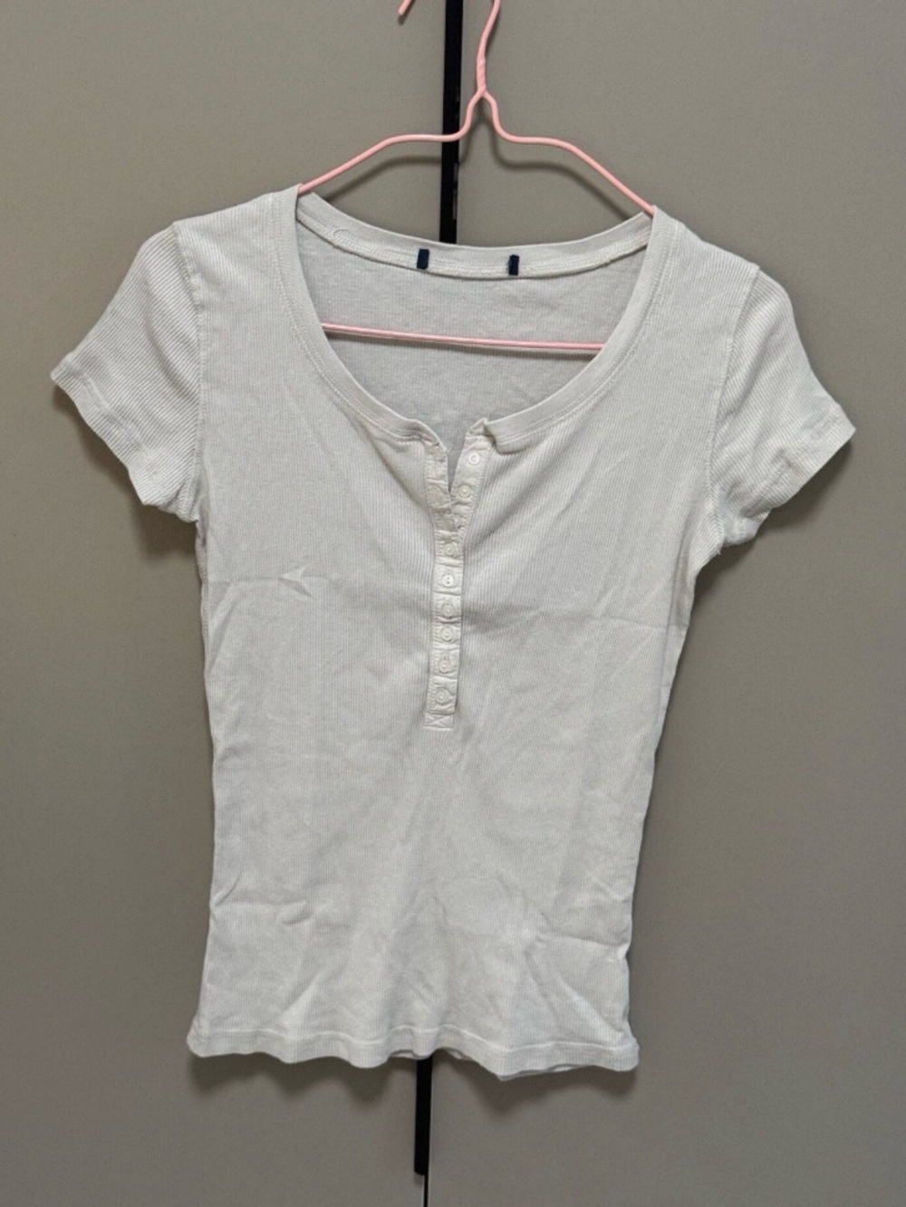 Ribbed Short-Sleeve Henley Tee in White